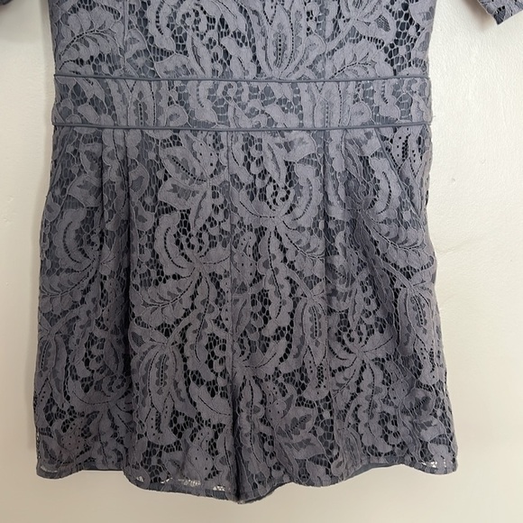 CeCe by Cynthia Steefe Feminine Gray Lace Romper with Short Sleeves - Size 6 - Picture 4 of 11